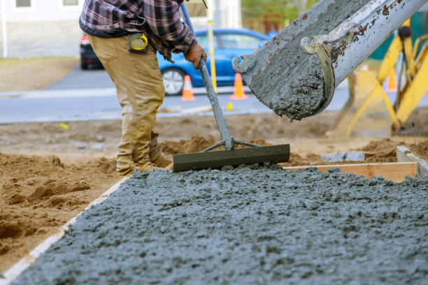 Best Concrete Pool Decks in Berryville, AR